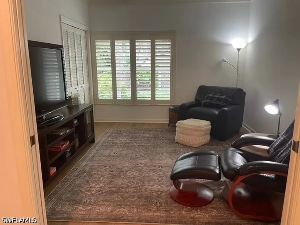 5895 Chanteclair Drive Naples FL 34108
