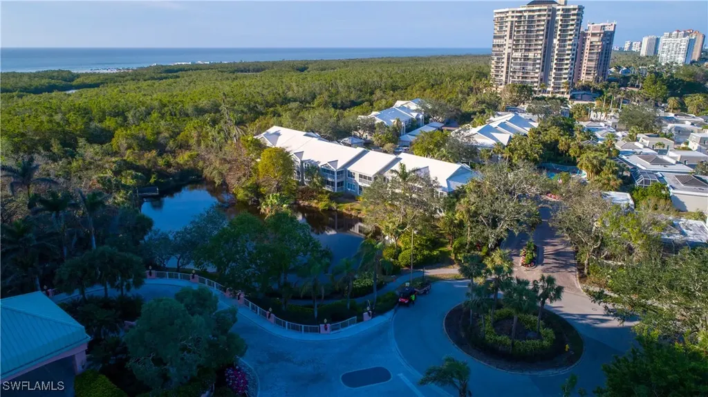 5895 Chanteclair Drive Naples FL 34108