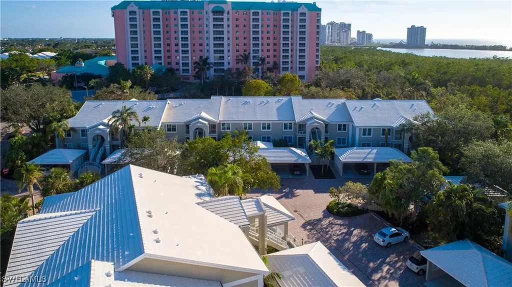 5895 Chanteclair Drive Naples FL 34108