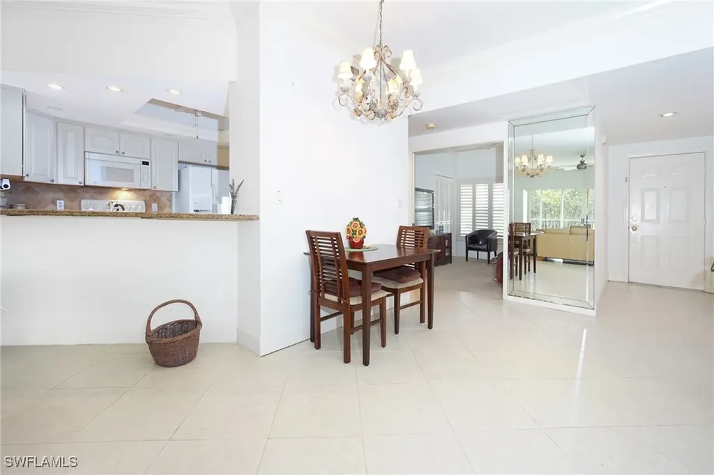 5895 Chanteclair Drive Naples FL 34108