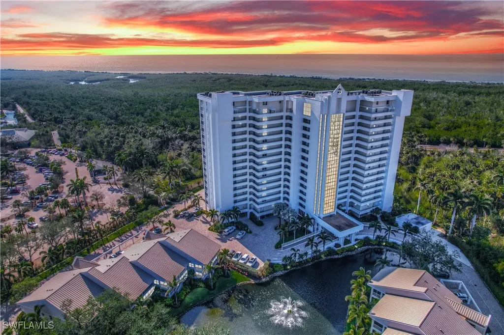 6361 Pelican Bay Boulevard Naples FL 34108