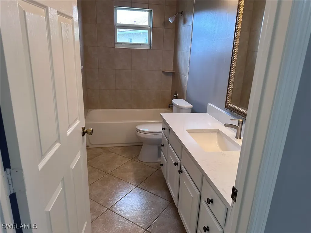 10000 Maddox Lane Bonita Springs FL 34135