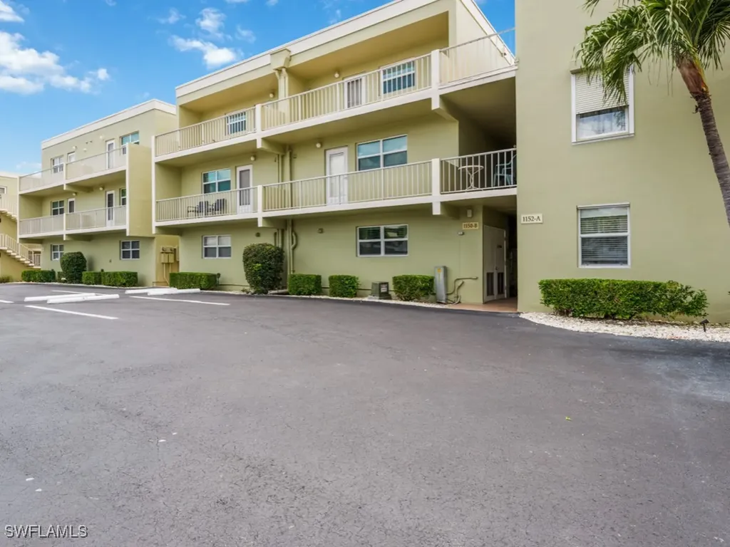 1146 Bald Eagle Drive Marco Island FL 34145