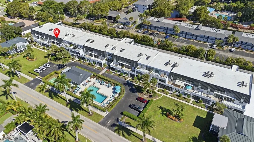 4200 Belair Lane Naples FL 34103