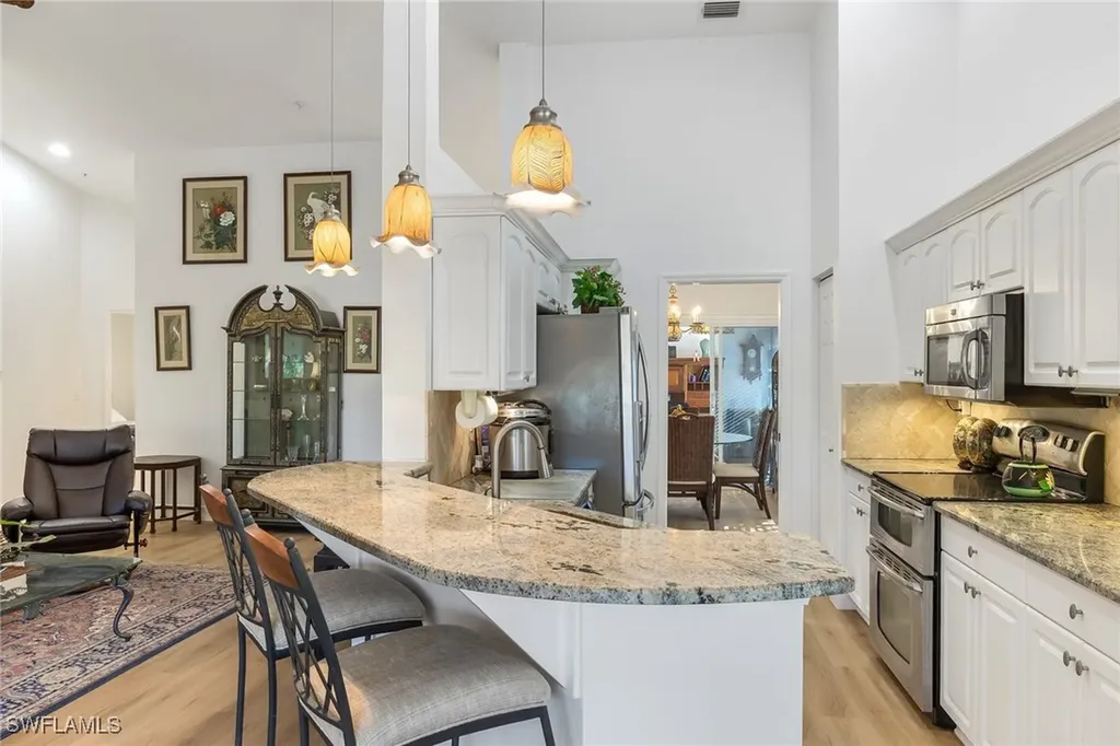 5115 Cedar Springs Drive Naples FL 34110