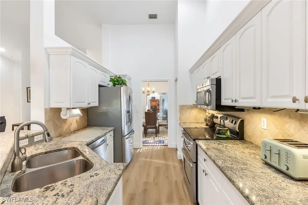 5115 Cedar Springs Drive Naples FL 34110
