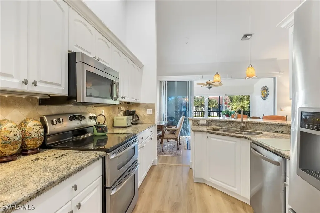 5115 Cedar Springs Drive Naples FL 34110