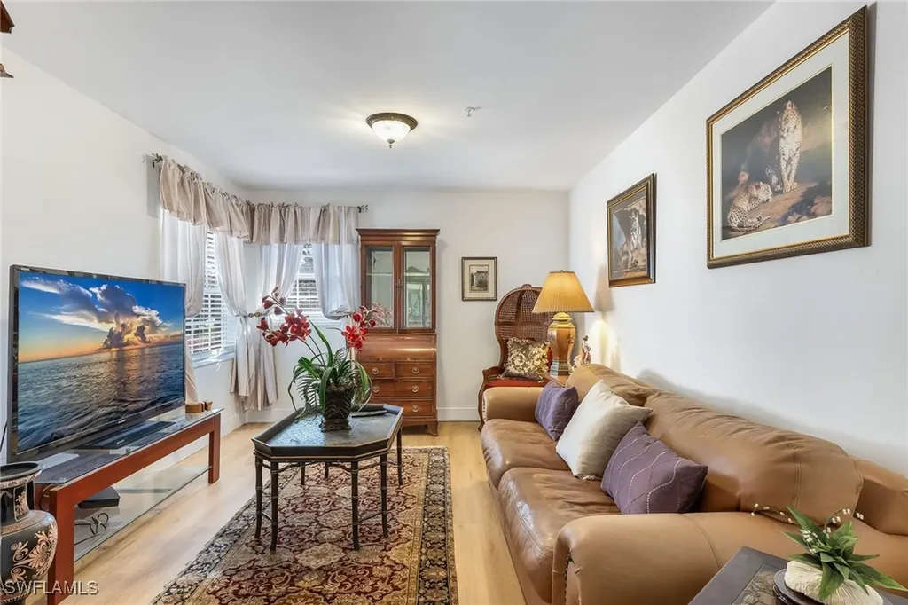 5115 Cedar Springs Drive Naples FL 34110