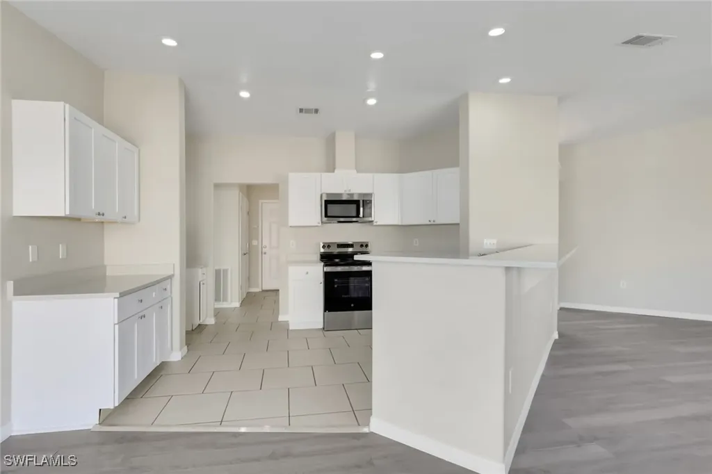 514 Moon Street Port Charlotte FL 33954