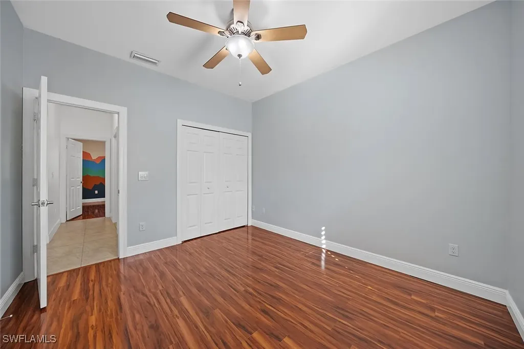 535 33rd Avenue NE Naples FL 34120