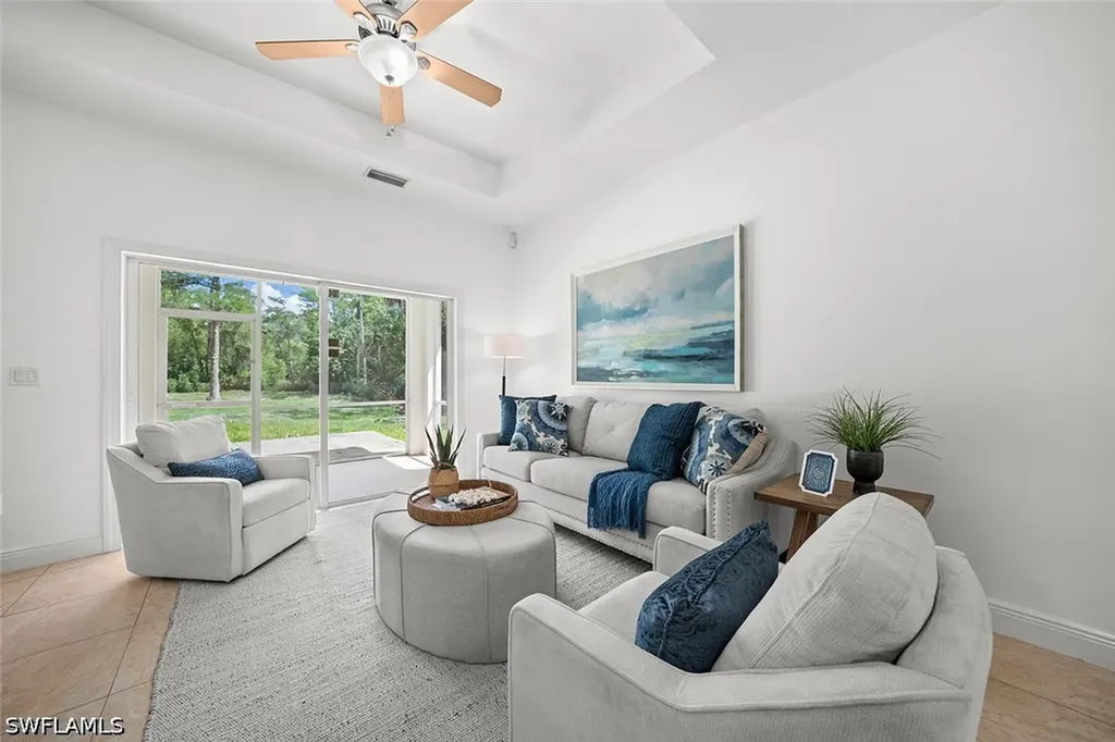 535 33rd Avenue NE Naples FL 34120