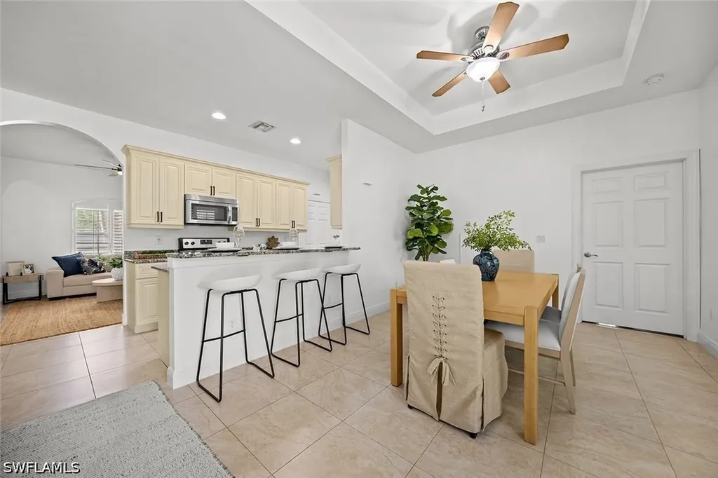 535 33rd Avenue NE Naples FL 34120
