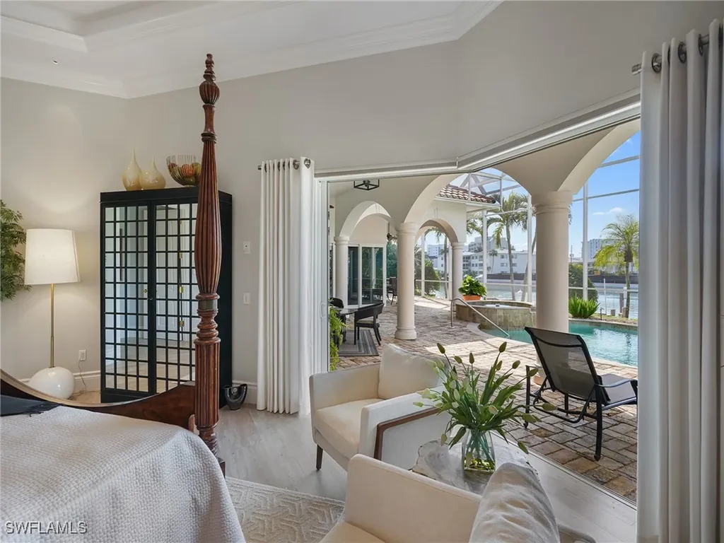 216 Spring Line Drive Naples FL 34102-5053