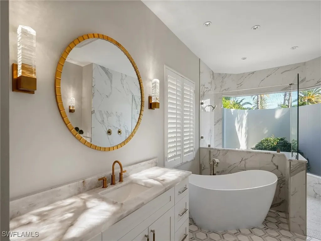 216 Spring Line Drive Naples FL 34102-5053