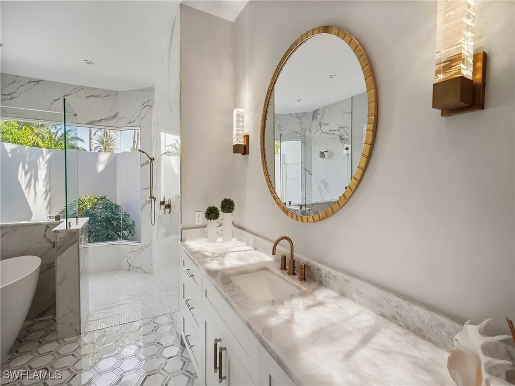 216 Spring Line Drive Naples FL 34102-5053