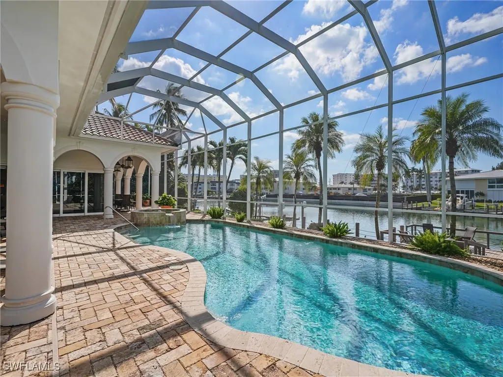 216 Spring Line Drive Naples FL 34102-5053