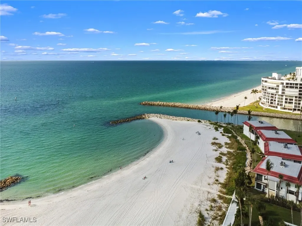 216 Spring Line Drive Naples FL 34102-5053