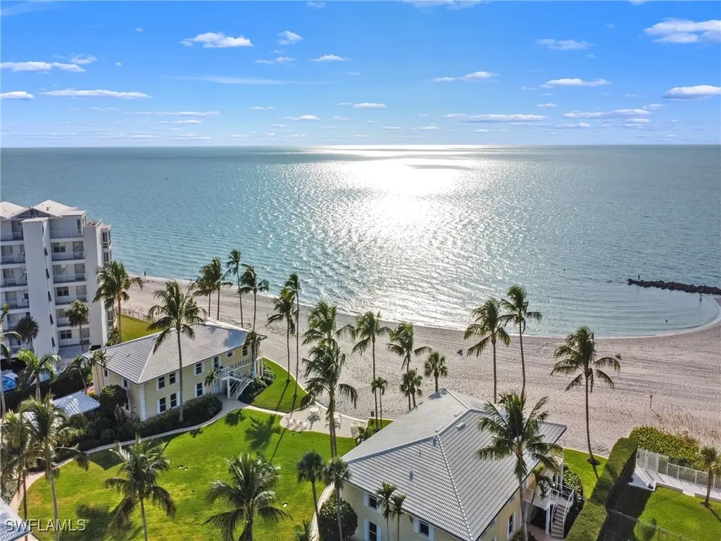 216 Spring Line Drive Naples FL 34102-5053