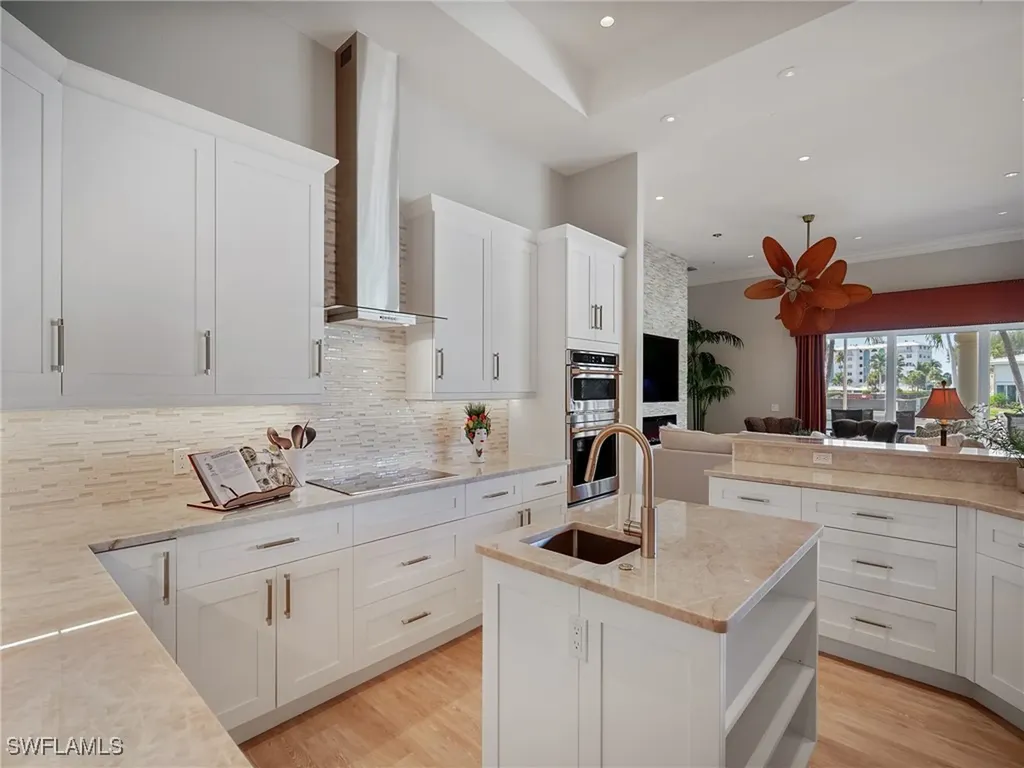 216 Spring Line Drive Naples FL 34102-5053
