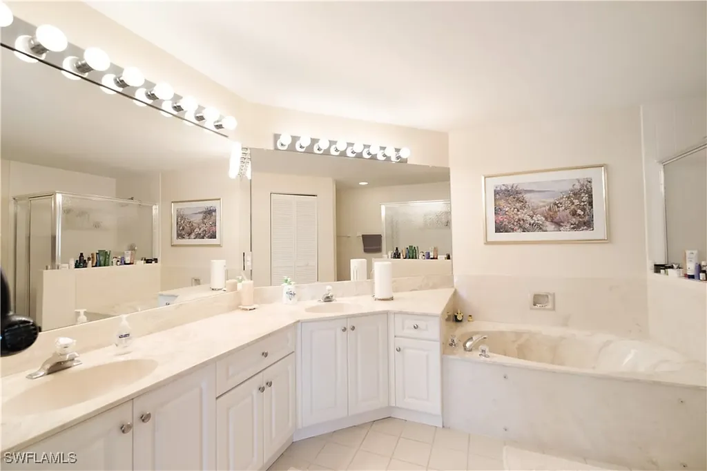 6280 Bellerive Avenue Naples FL 34119