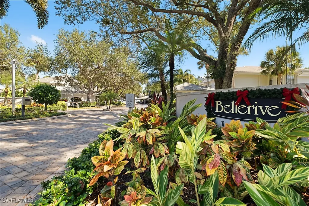 6280 Bellerive Avenue Naples FL 34119