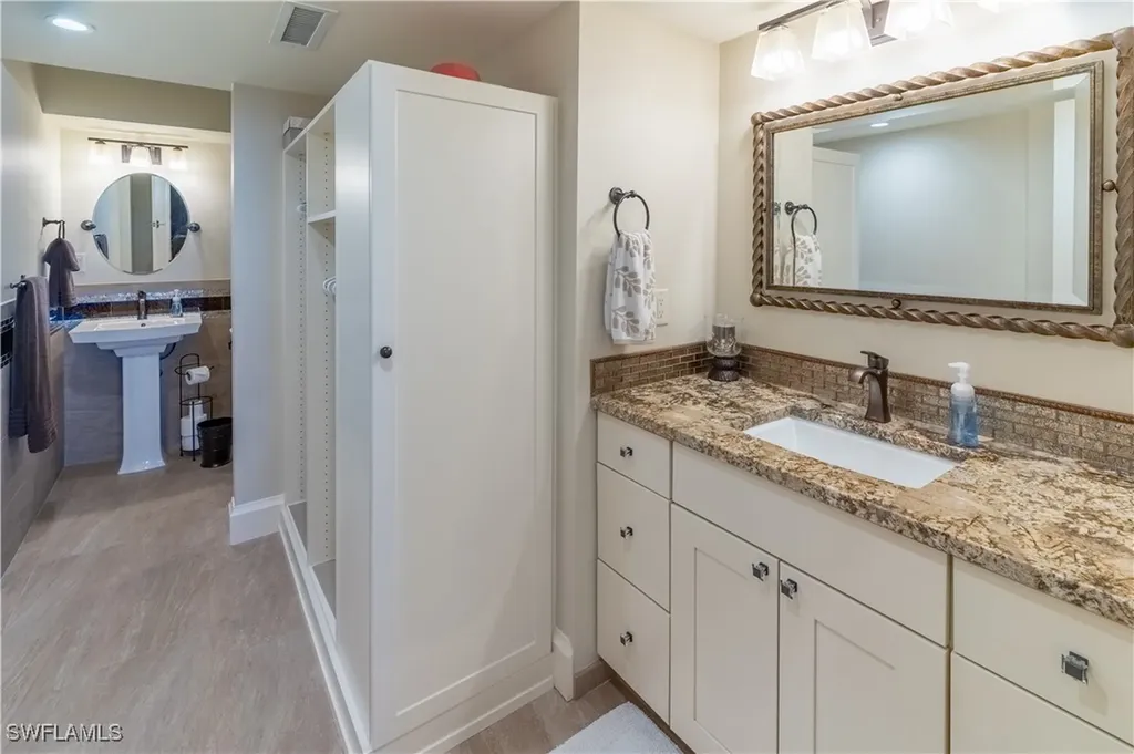 3 Bluebill Avenue Naples FL 34108