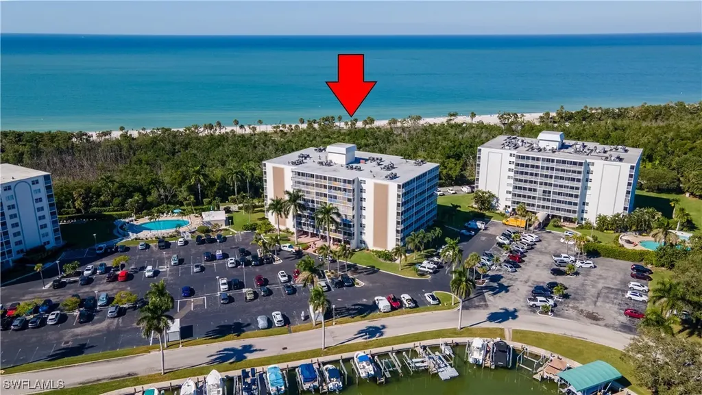 3 Bluebill Avenue Naples FL 34108