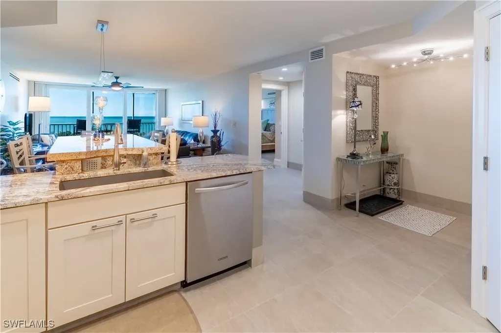 3 Bluebill Avenue Naples FL 34108
