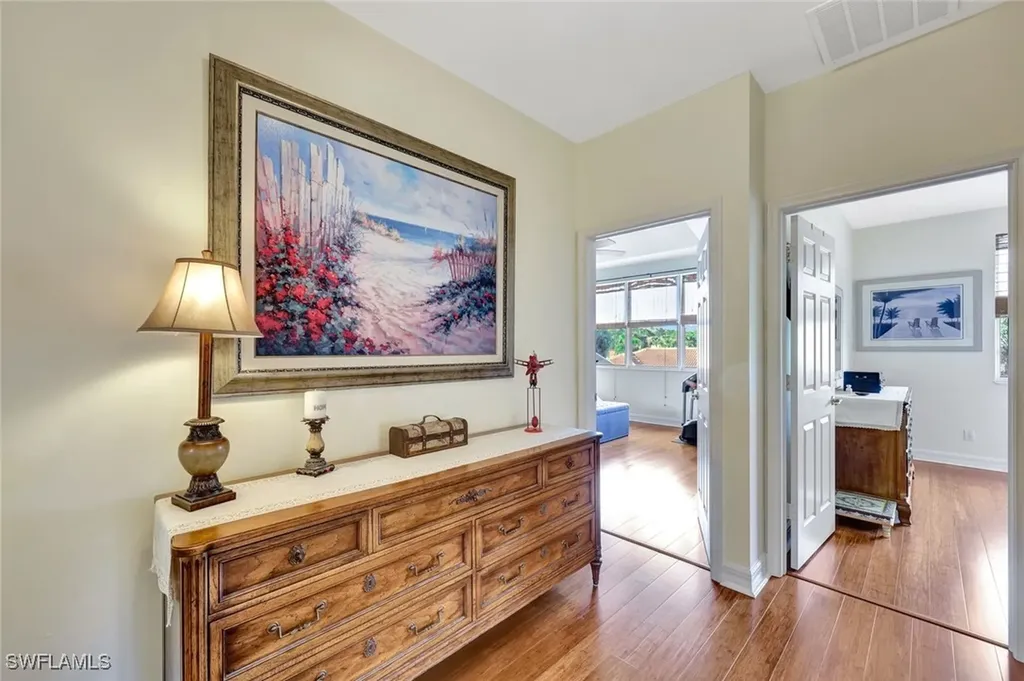 1614 Triangle Palm Terrace Naples FL 34119