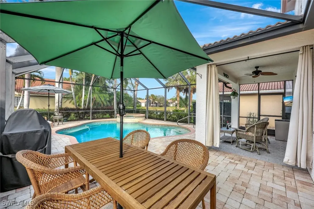 1614 Triangle Palm Terrace Naples FL 34119