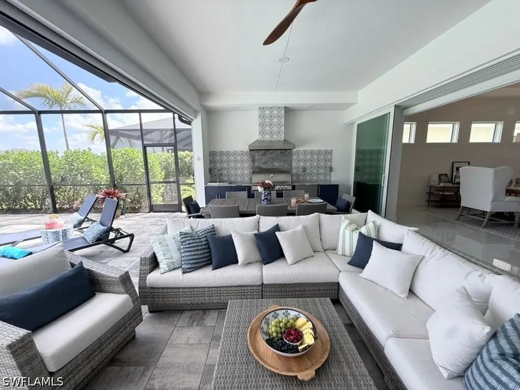 8963 Gustavia Court Naples FL 34112