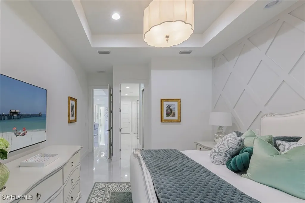 8963 Gustavia Court Naples FL 34112