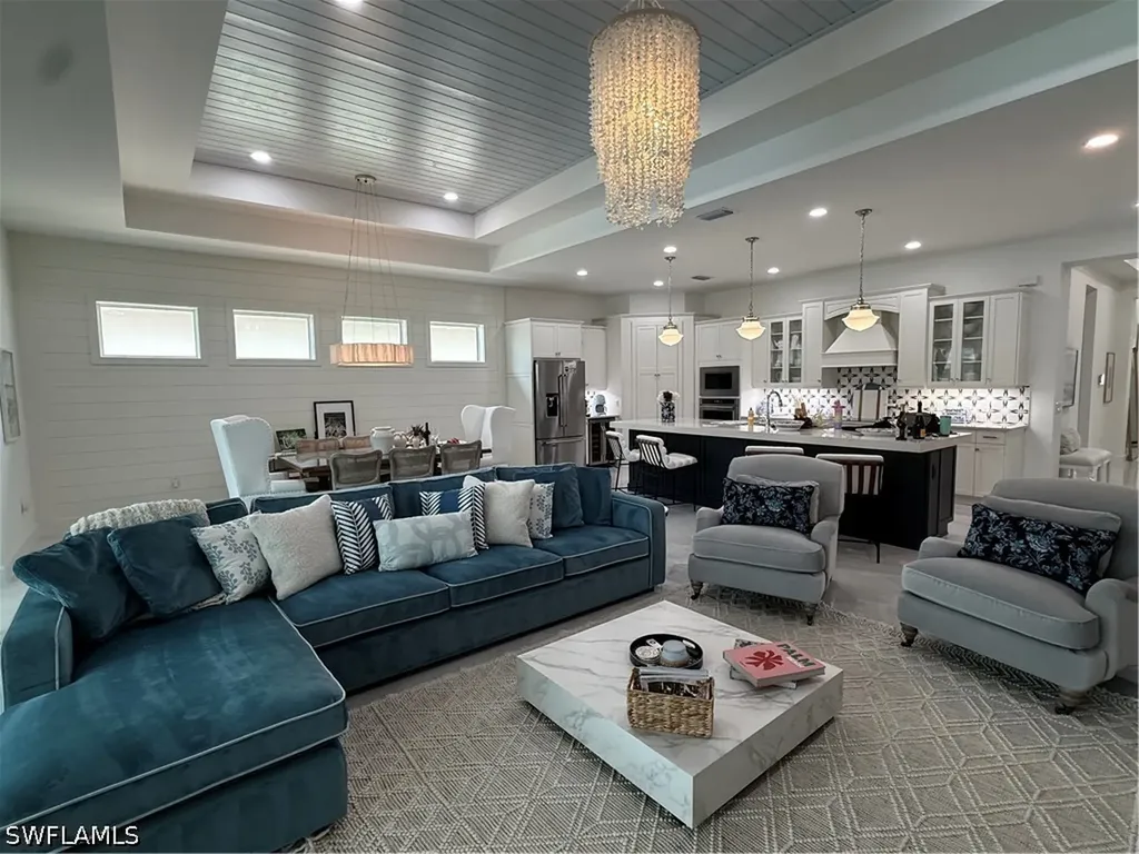 8963 Gustavia Court Naples FL 34112