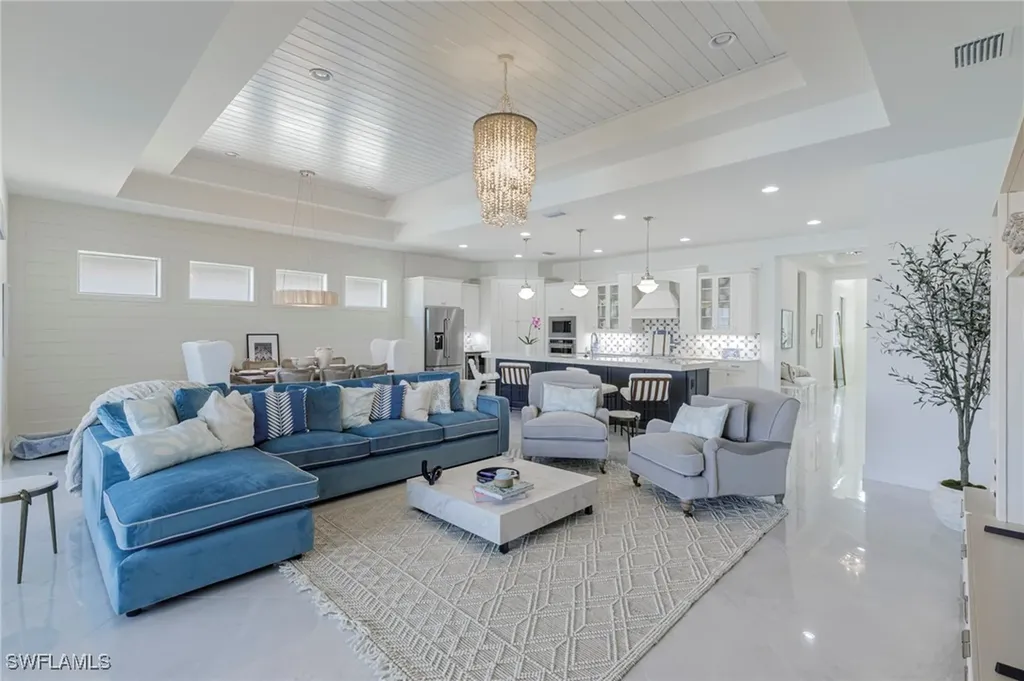 8963 Gustavia Court Naples FL 34112