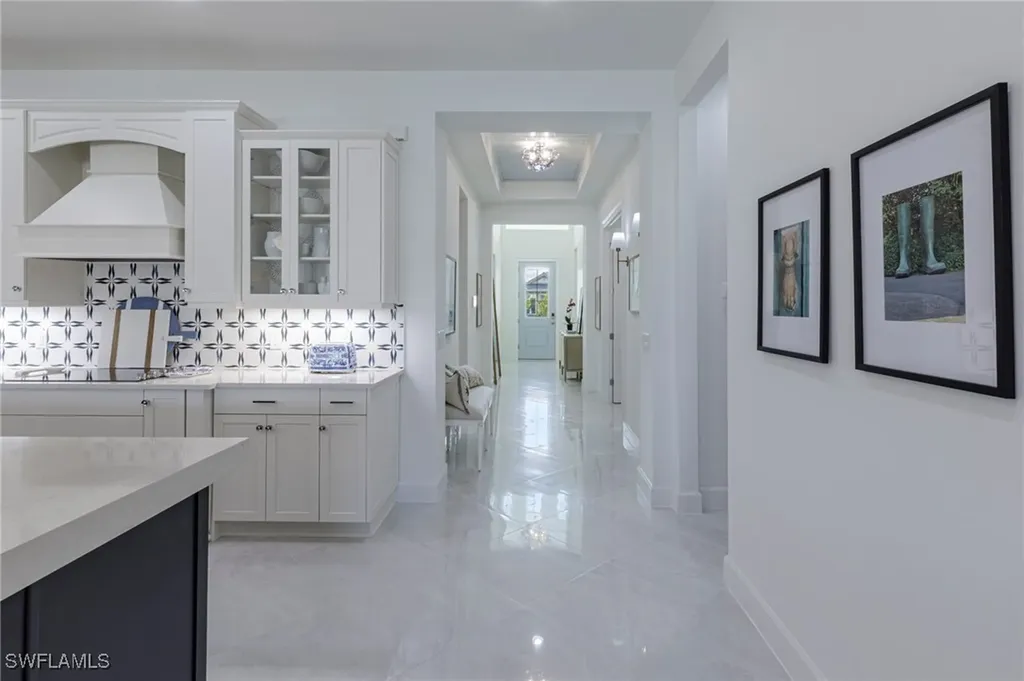8963 Gustavia Court Naples FL 34112
