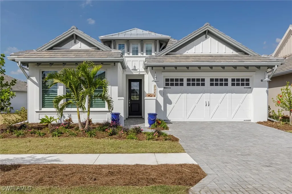 8963 Gustavia Court Naples FL 34112