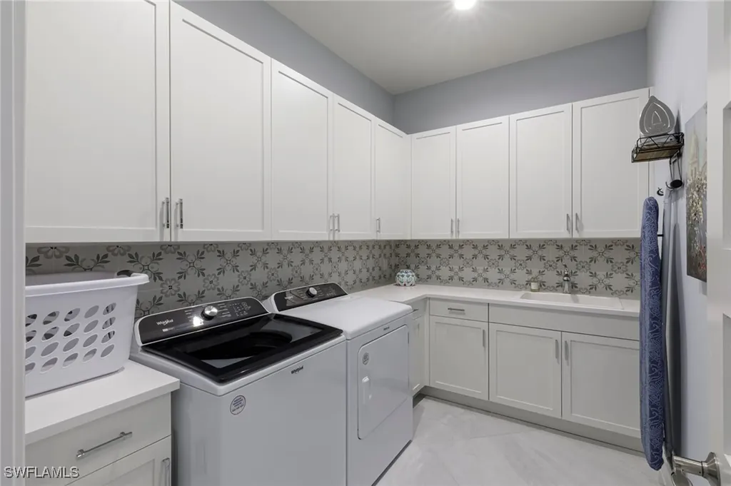 8963 Gustavia Court Naples FL 34112