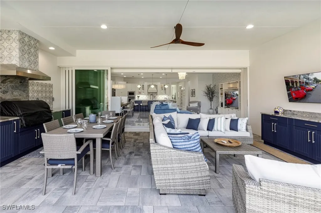 8963 Gustavia Court Naples FL 34112