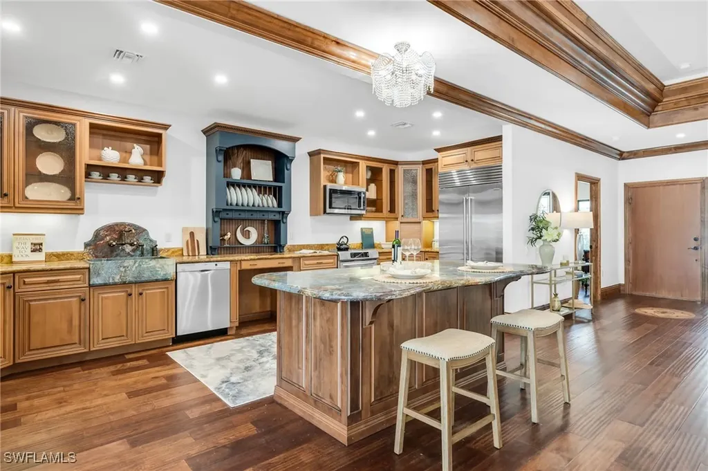 700 Arbor Lake Drive Naples FL 34110