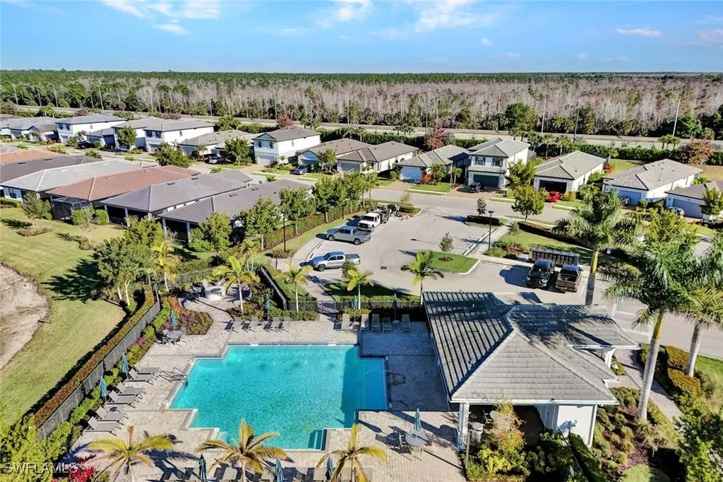 2171 Yellowfin Circle Naples FL 34114