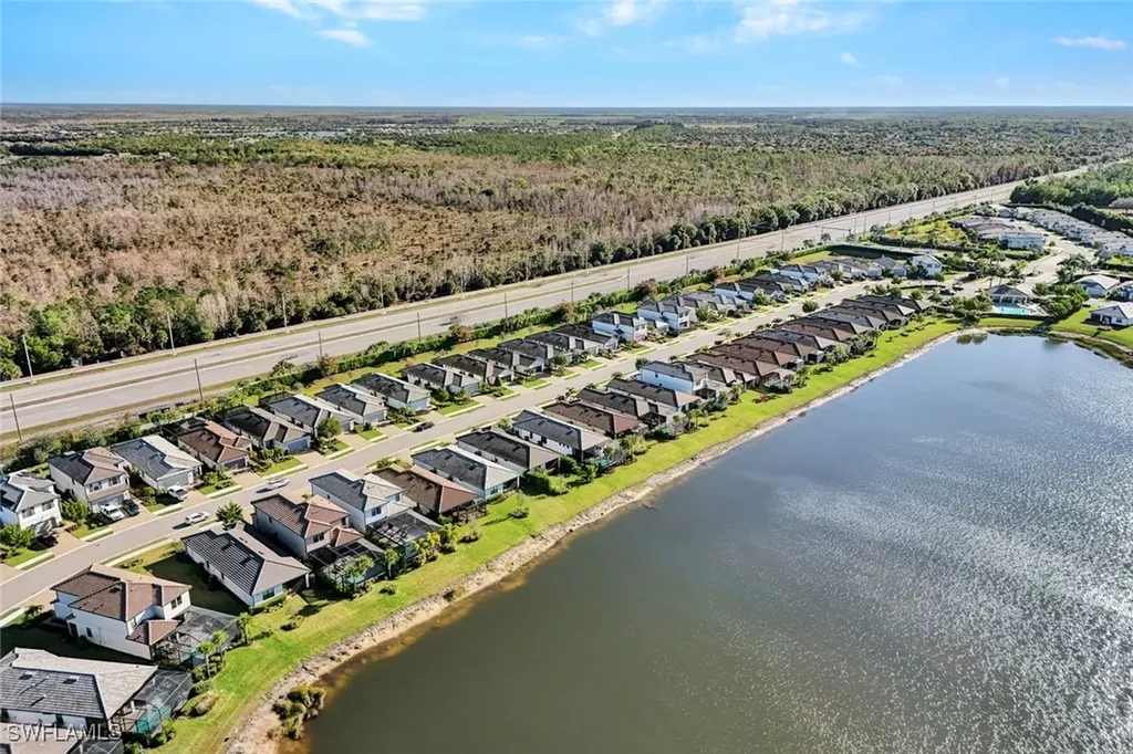 2171 Yellowfin Circle Naples FL 34114