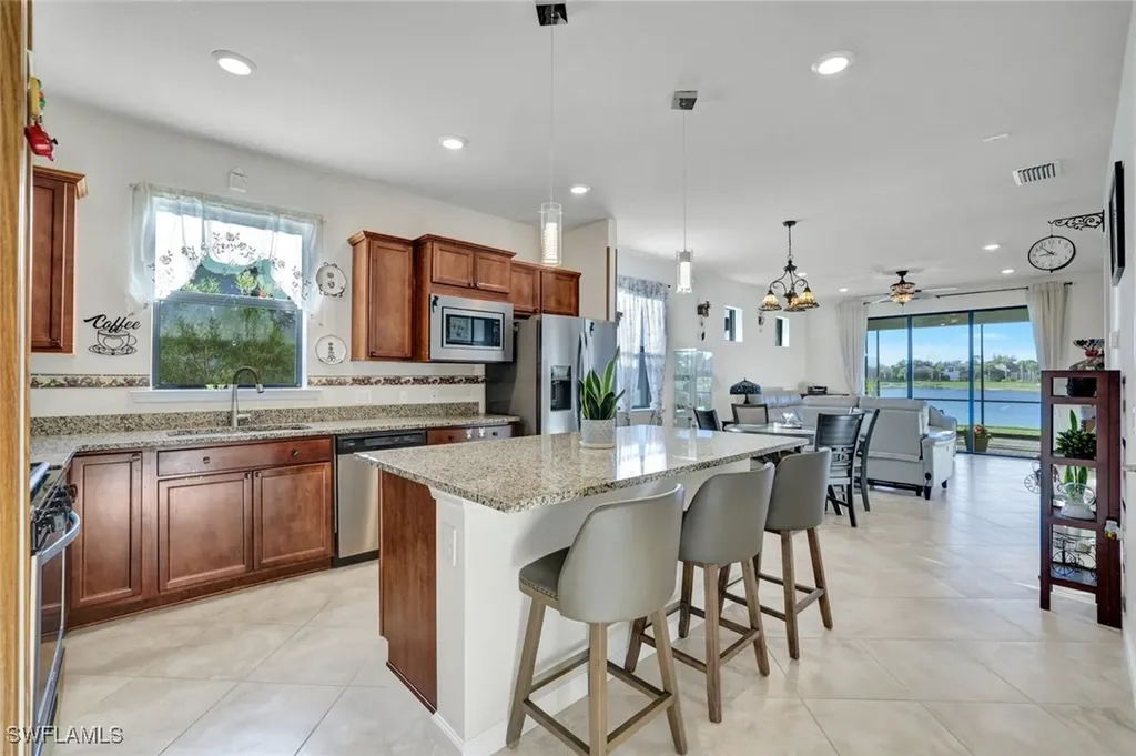 2171 Yellowfin Circle Naples FL 34114