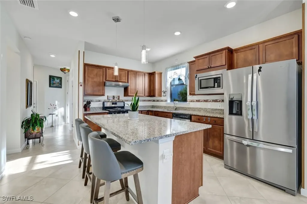 2171 Yellowfin Circle Naples FL 34114