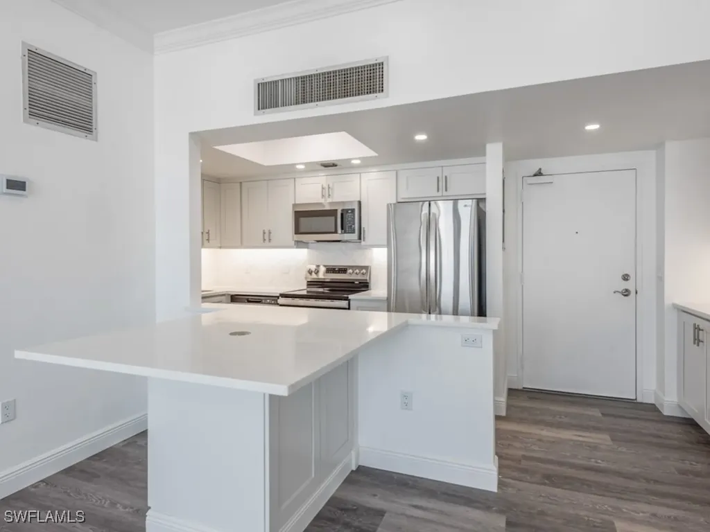 180 Seaview Court Marco Island FL 34145