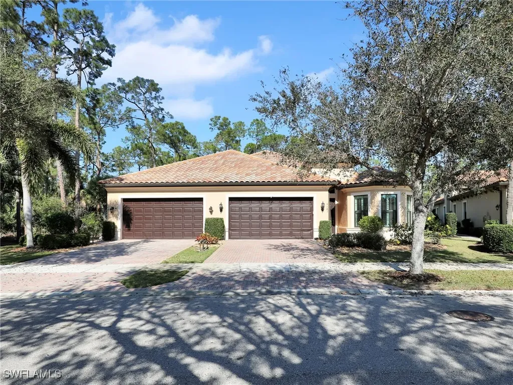 9483 Isla Bella Circle Bonita Springs FL 34135