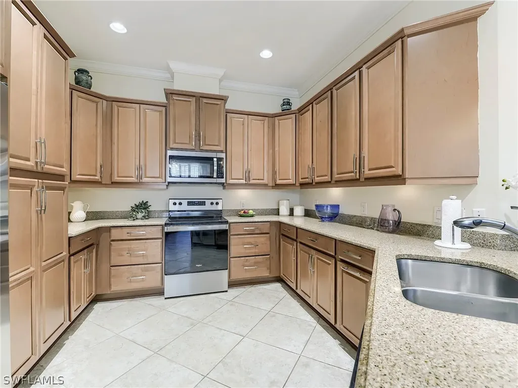 9483 Isla Bella Circle Bonita Springs FL 34135