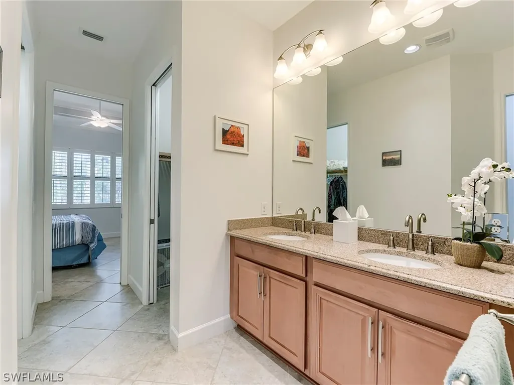 9483 Isla Bella Circle Bonita Springs FL 34135