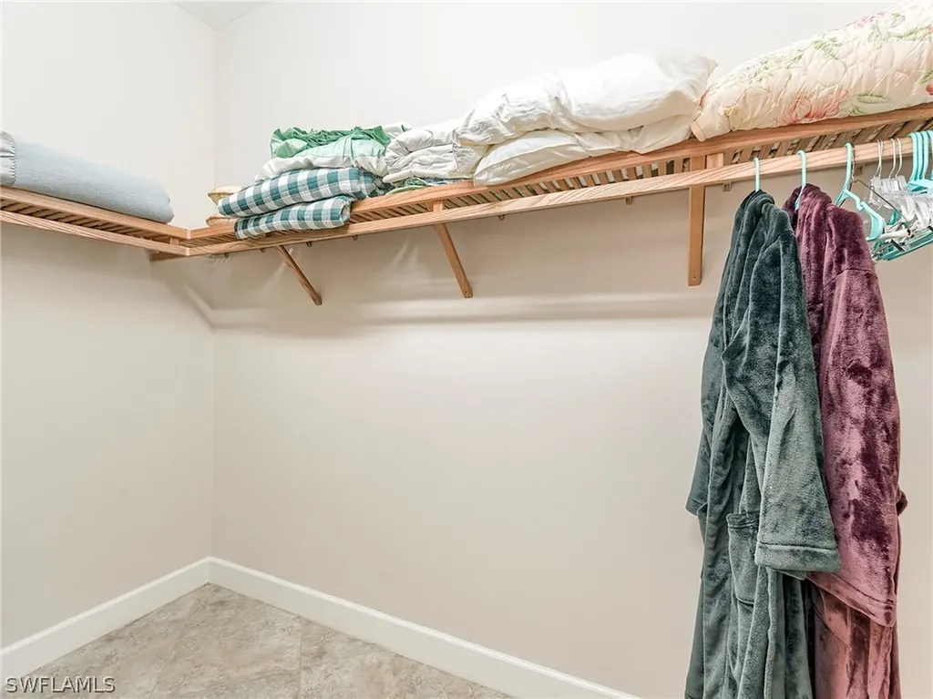 9483 Isla Bella Circle Bonita Springs FL 34135