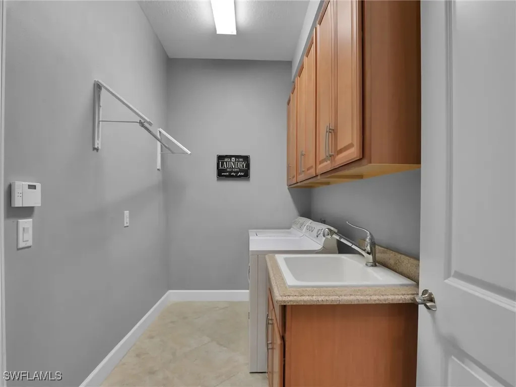 9483 Isla Bella Circle Bonita Springs FL 34135