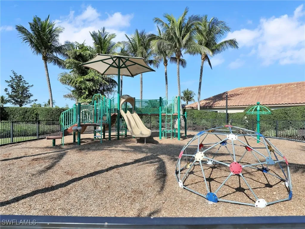 9483 Isla Bella Circle Bonita Springs FL 34135